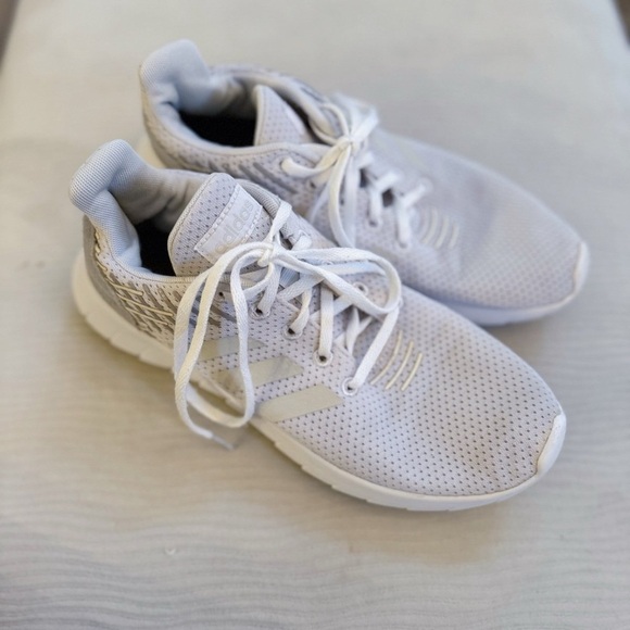Adidas Asweerun Running Shoes Women's Low-top White size 7 - Picture 1 of 5